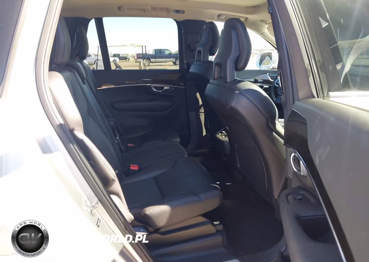 2017 Volvo Xc90 T6 Momentum VIN:YV4A22PK4H1181950 - 8