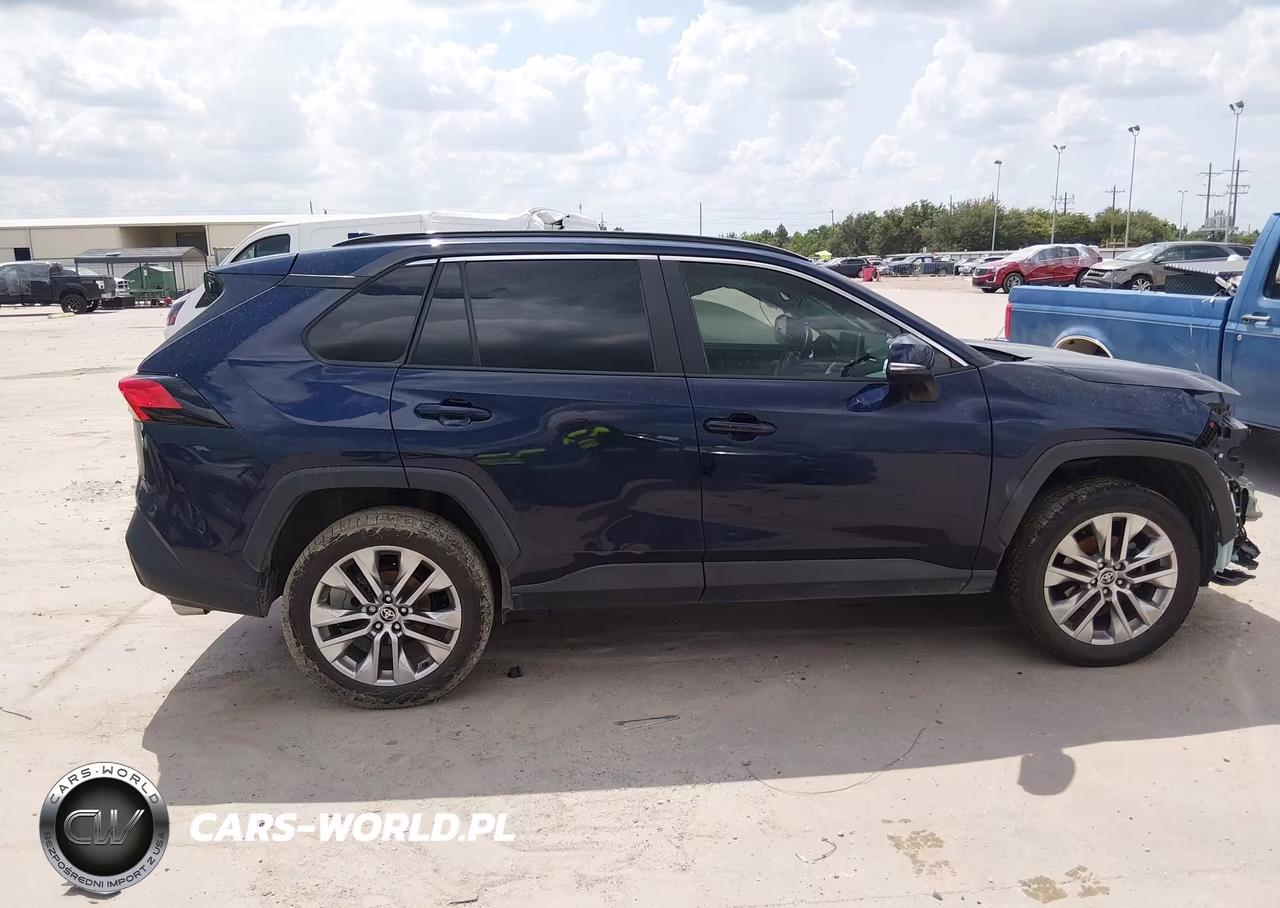 2021 Toyota Rav4 Xle Premium VIN:2T3C1RFV9MW184969 - 14