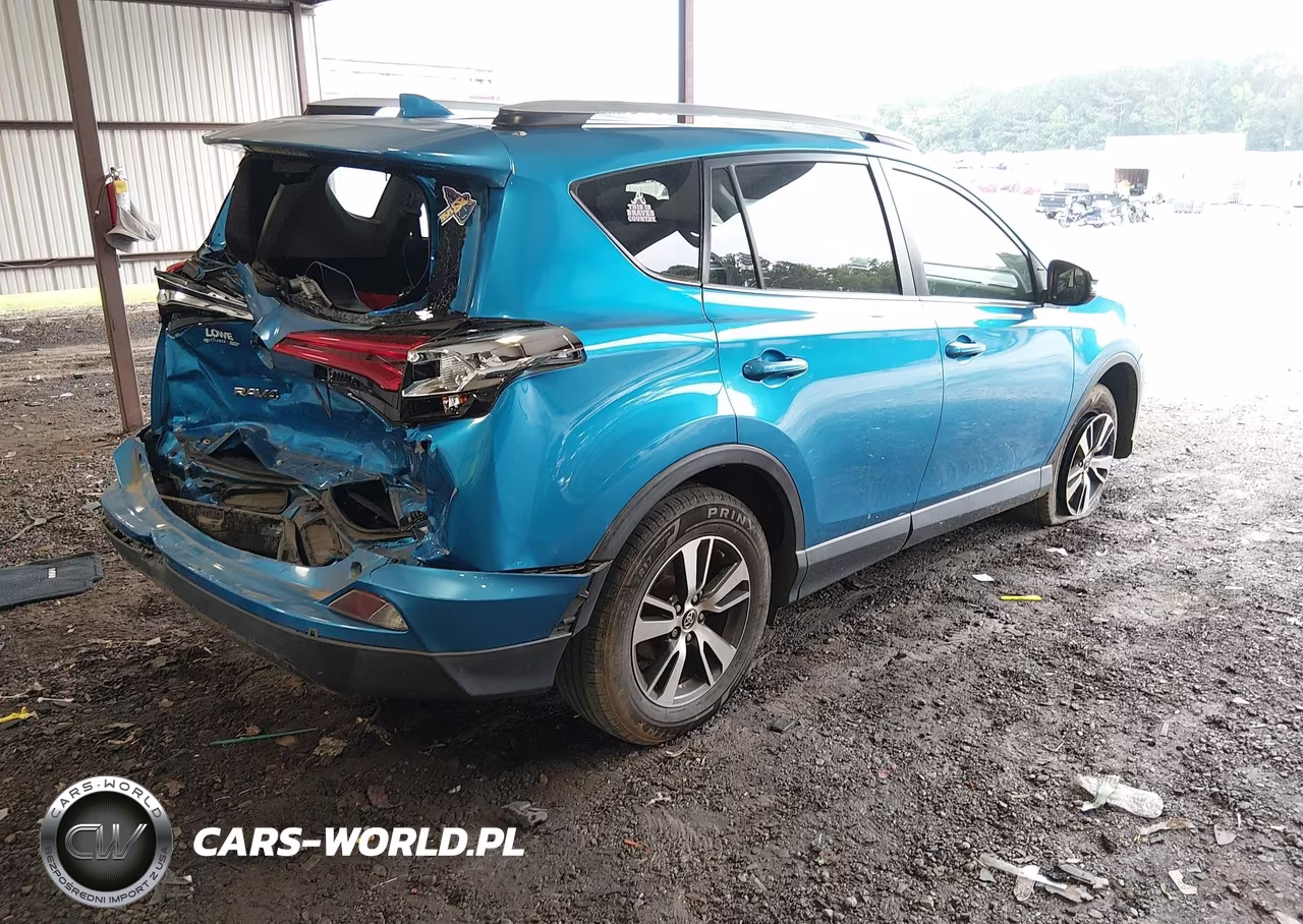 2017 Toyota Rav4 Xle VIN:JTMRFREV7HD207536 - 4