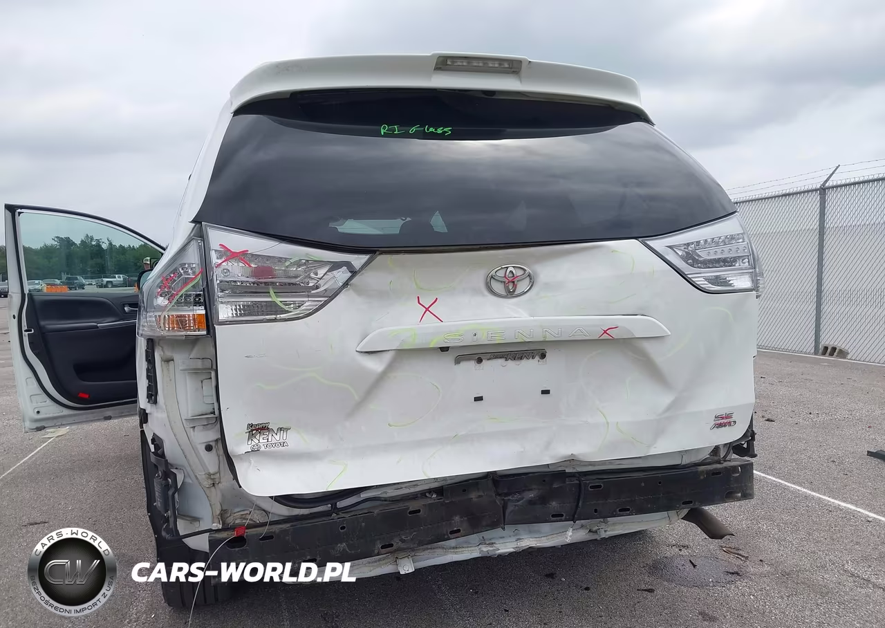 2020 Toyota Sienna Se Premium VIN:5TDEZ3DC4LS239831 - 6