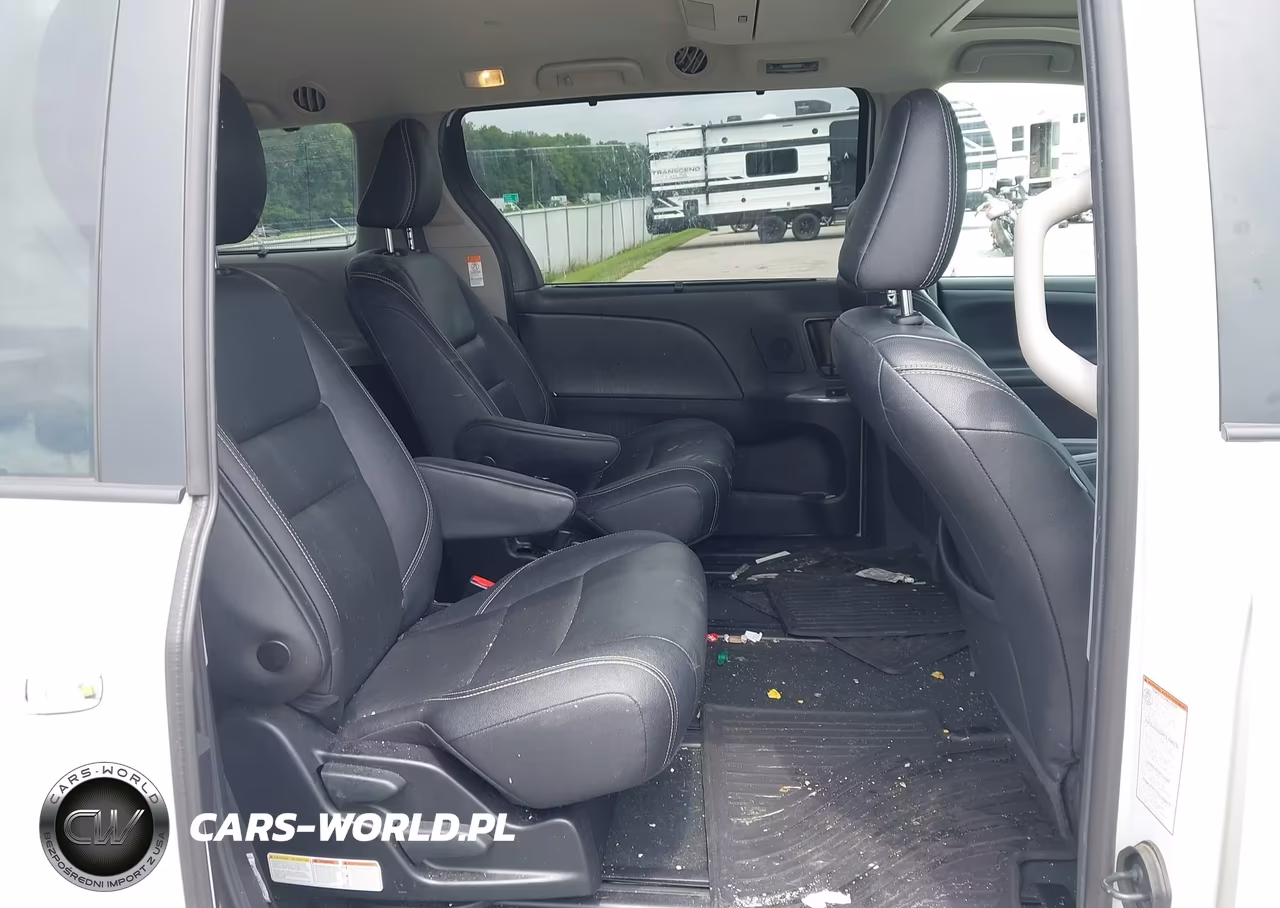 2020 Toyota Sienna Se Premium VIN:5TDEZ3DC4LS239831 - 8
