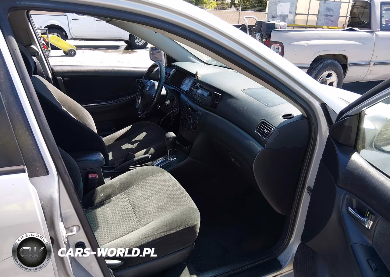 2006 Toyota Corolla S VIN:1NXBR32E66Z676961 - 5
