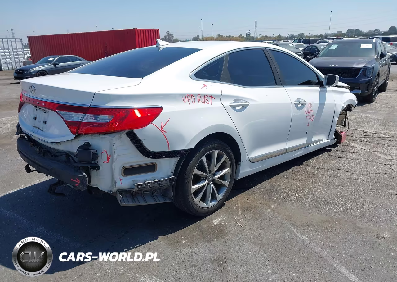 2017 Hyundai Azera VIN:KMHFG4JGXHA591366 - 4
