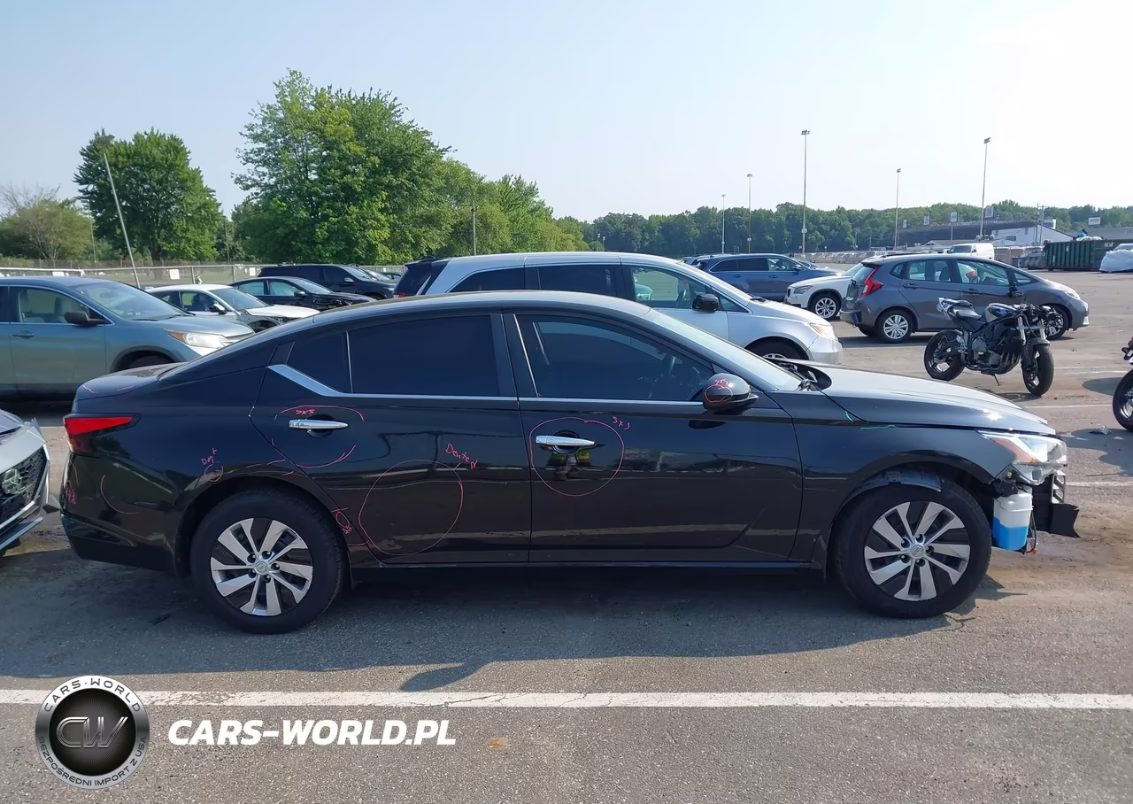 2019 Nissan Altima 2.5 S VIN:1N4BL4BW6KC150632 - 13