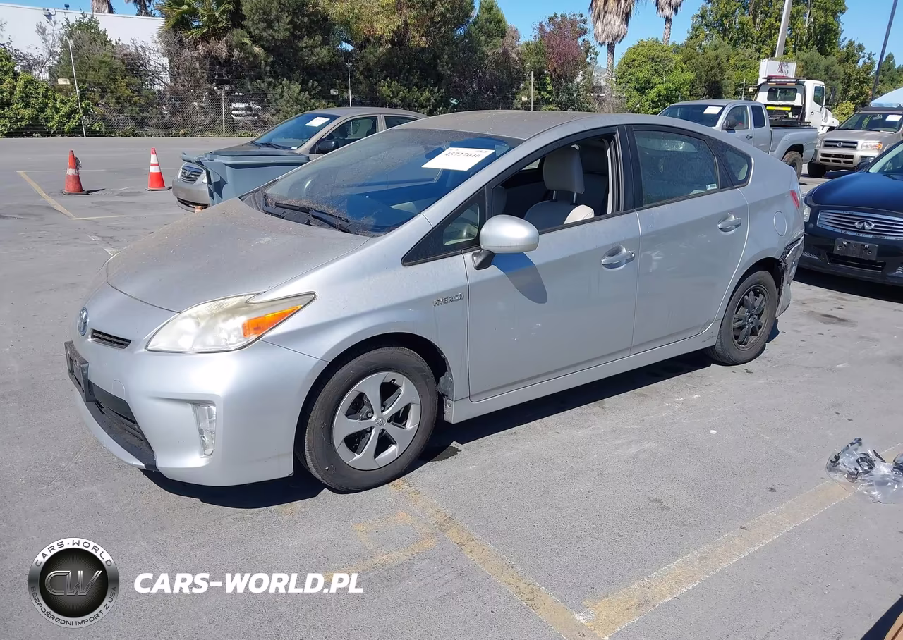 2013 Toyota Prius Two VIN:JTDKN3DU4D0343697 - 2