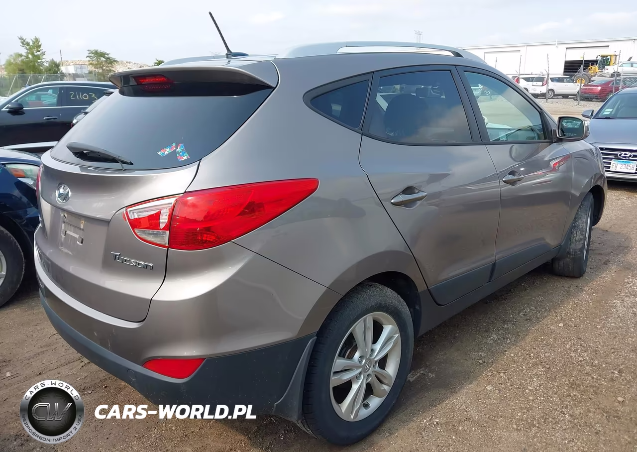 2013 Hyundai Tucson Gls VIN:KM8JU3AC8DU548065 - 4
