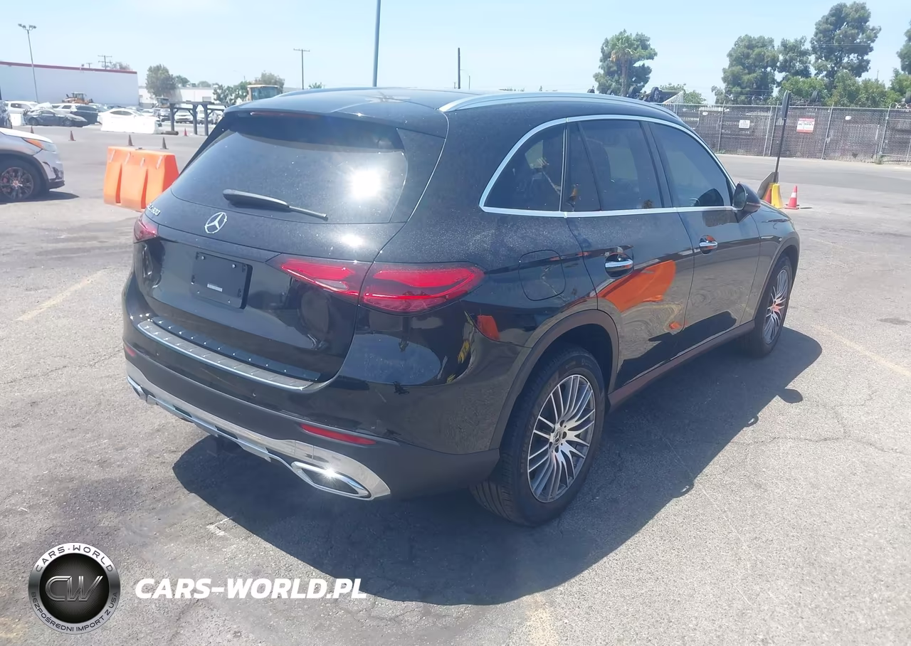 2026 Mercedes-Benz Glc 300 Suv VIN:W1NKM4GB0TF489084 - 4