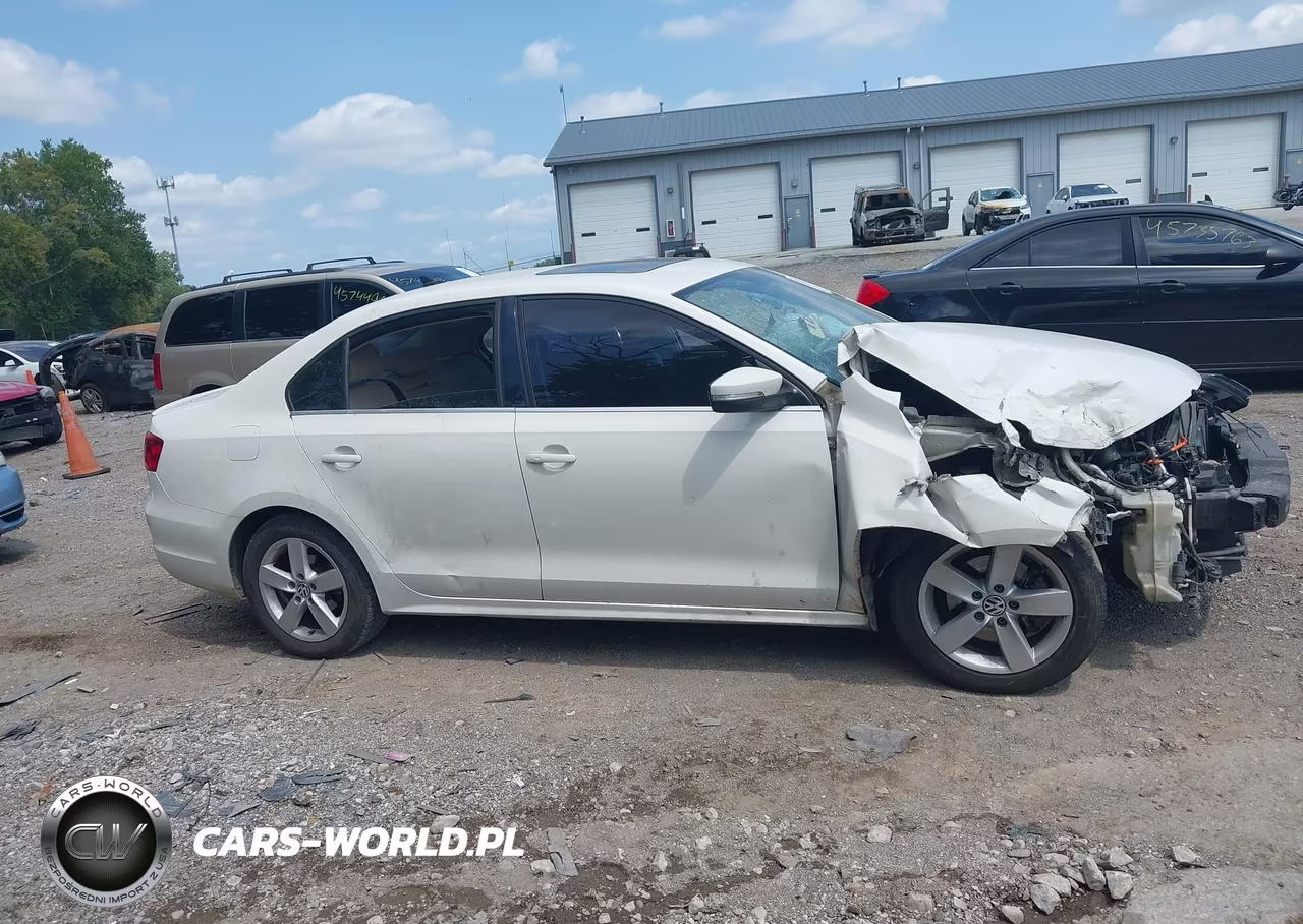 2012 Volkswagen Jetta 2.0L Tdi VIN:3VWLL7AJ6CM363633 - 14