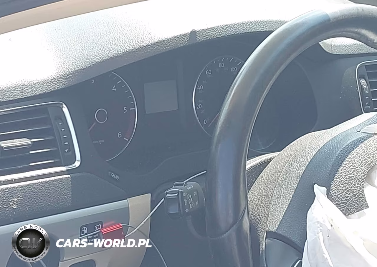 2012 Volkswagen Jetta 2.0L Tdi VIN:3VWLL7AJ6CM363633 - 16