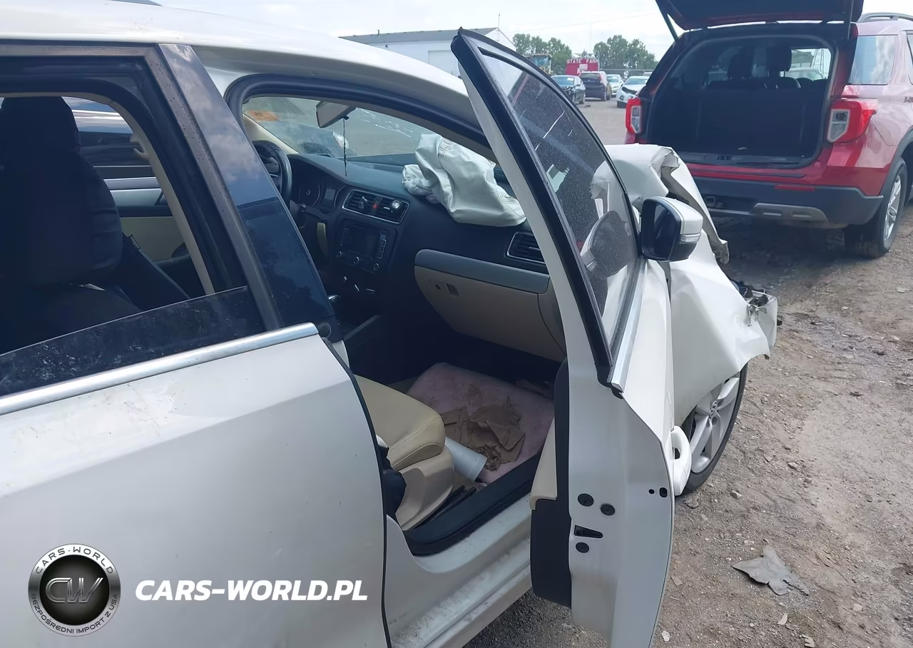 2012 Volkswagen Jetta 2.0L Tdi VIN:3VWLL7AJ6CM363633 - 5