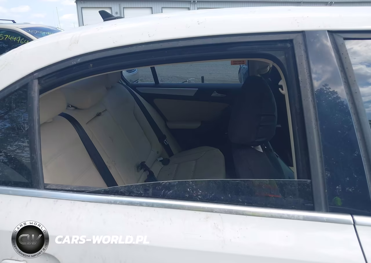 2012 Volkswagen Jetta 2.0L Tdi VIN:3VWLL7AJ6CM363633 - 8