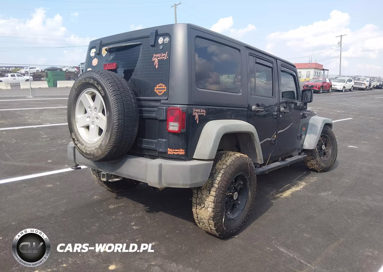 2011 Jeep Wrangler Unlimited Sport VIN:1J4BA3H14BL514644 - 4