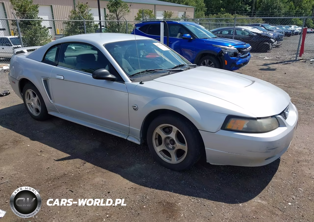 2004 Ford Mustang