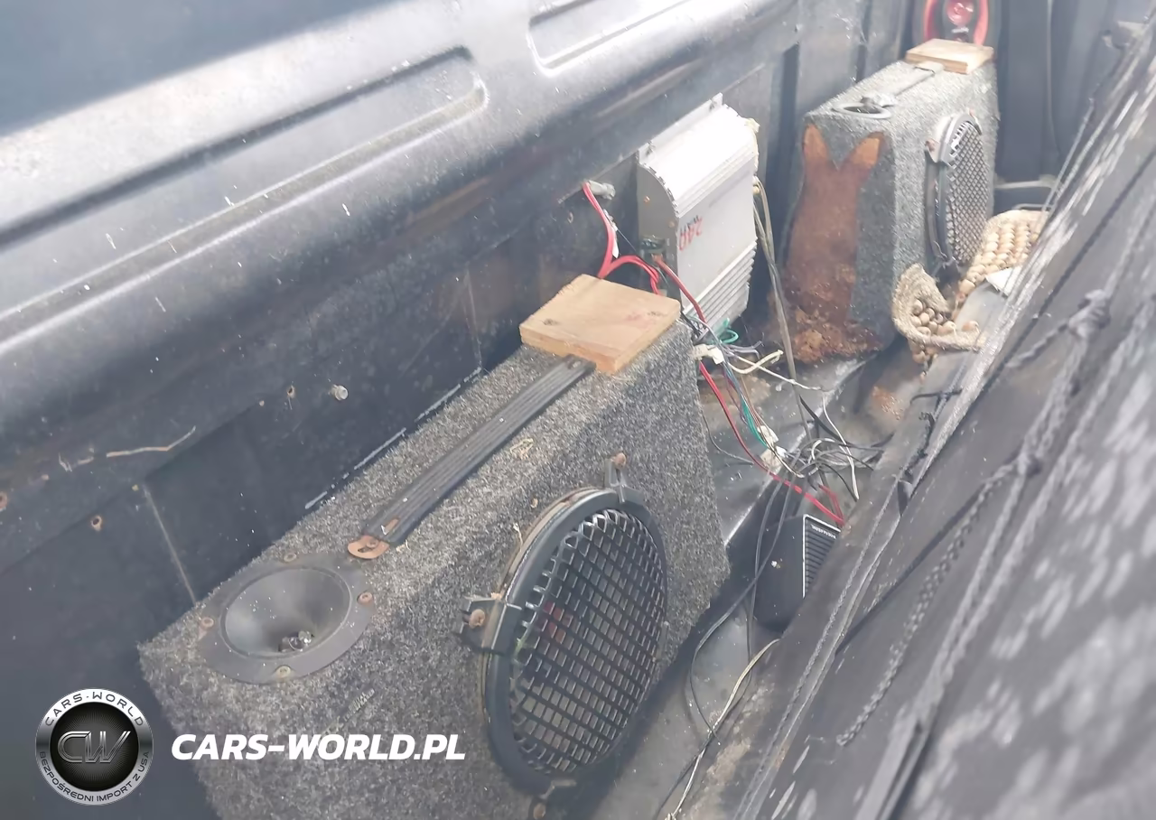 1985 Chevrolet C10 VIN:2GCCC14N4F1138265 - 8