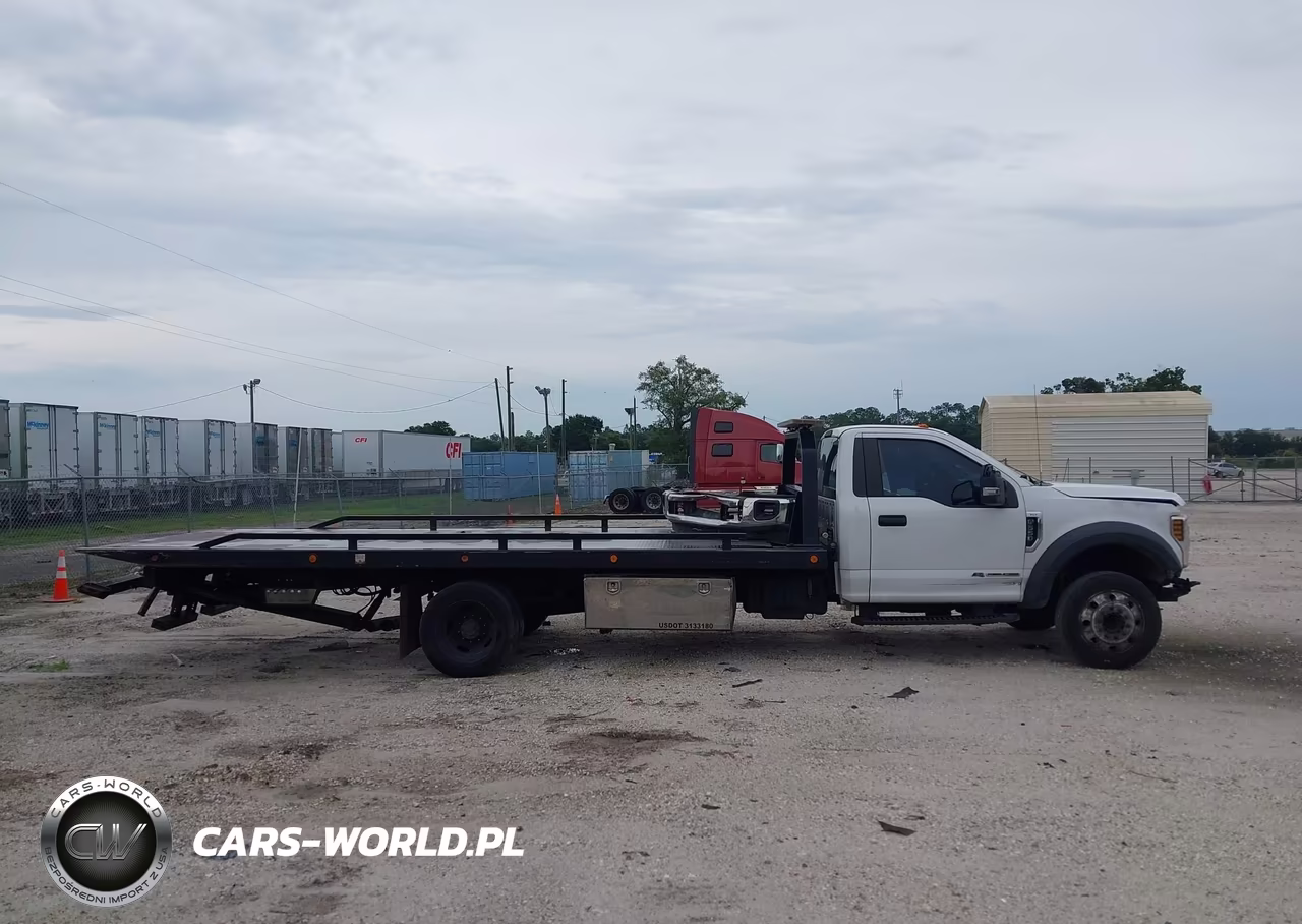 2019 Ford F-550 Chassis Xlt VIN:1FDUF5GTXKDA04187 - 17
