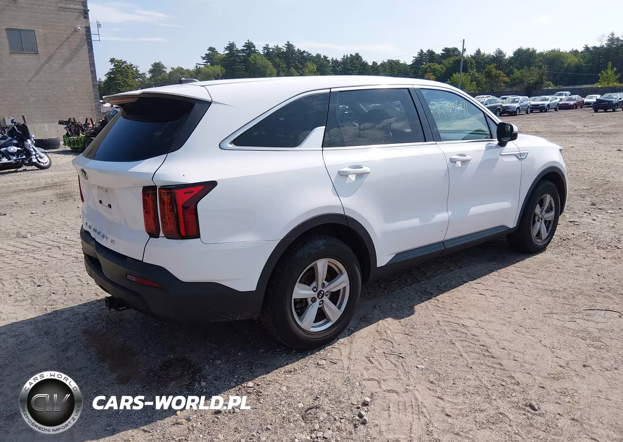 2021 Kia Sorento Lx VIN:5XYRG4LC4MG053252 - 4