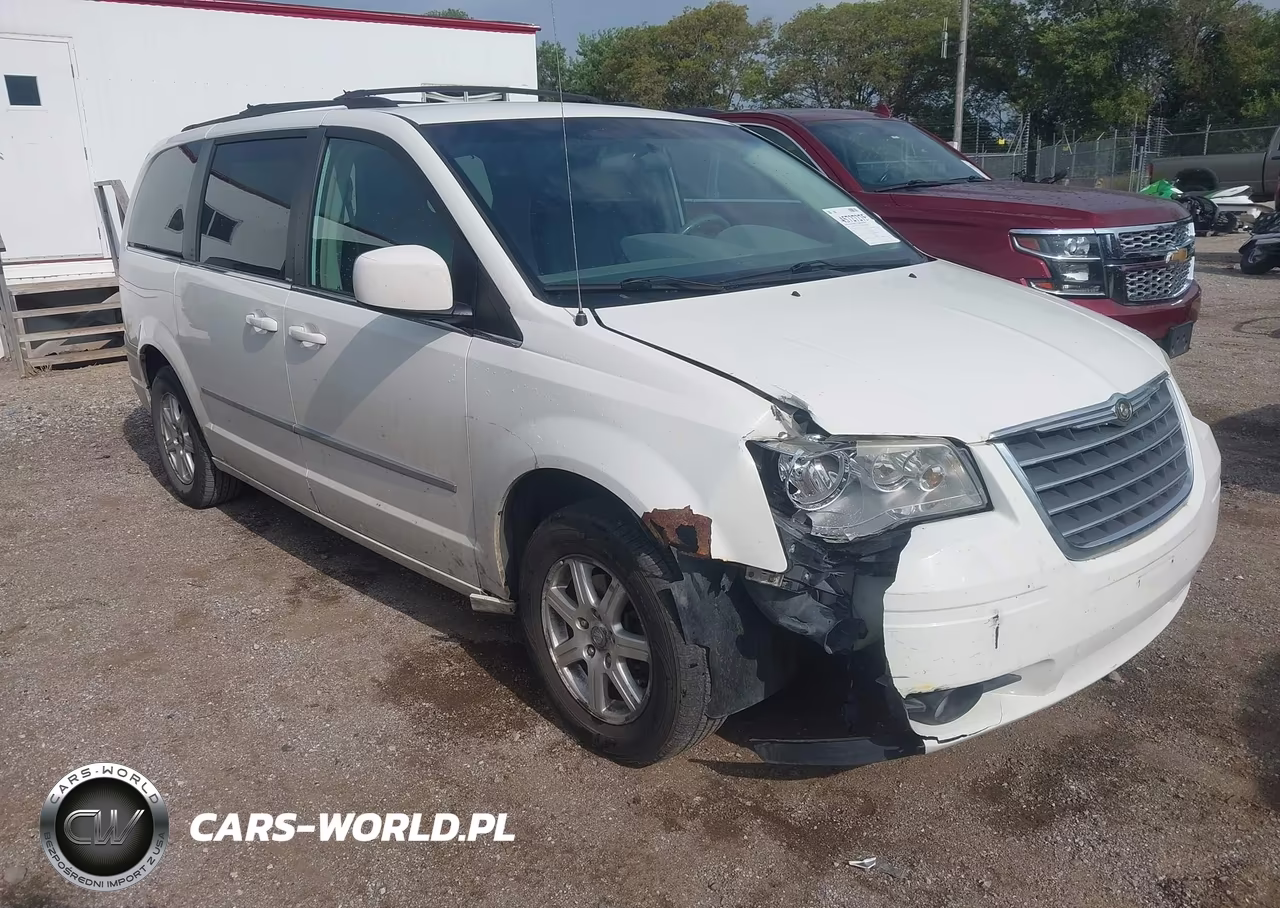 2009 Chrysler Town & Country Touring
