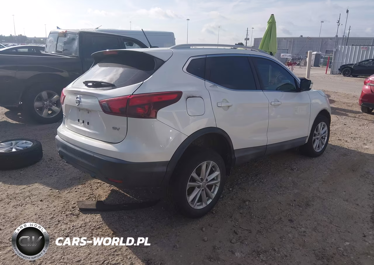 2018 Nissan Rogue Sport Sv VIN:JN1BJ1CP5JW158422 - 4