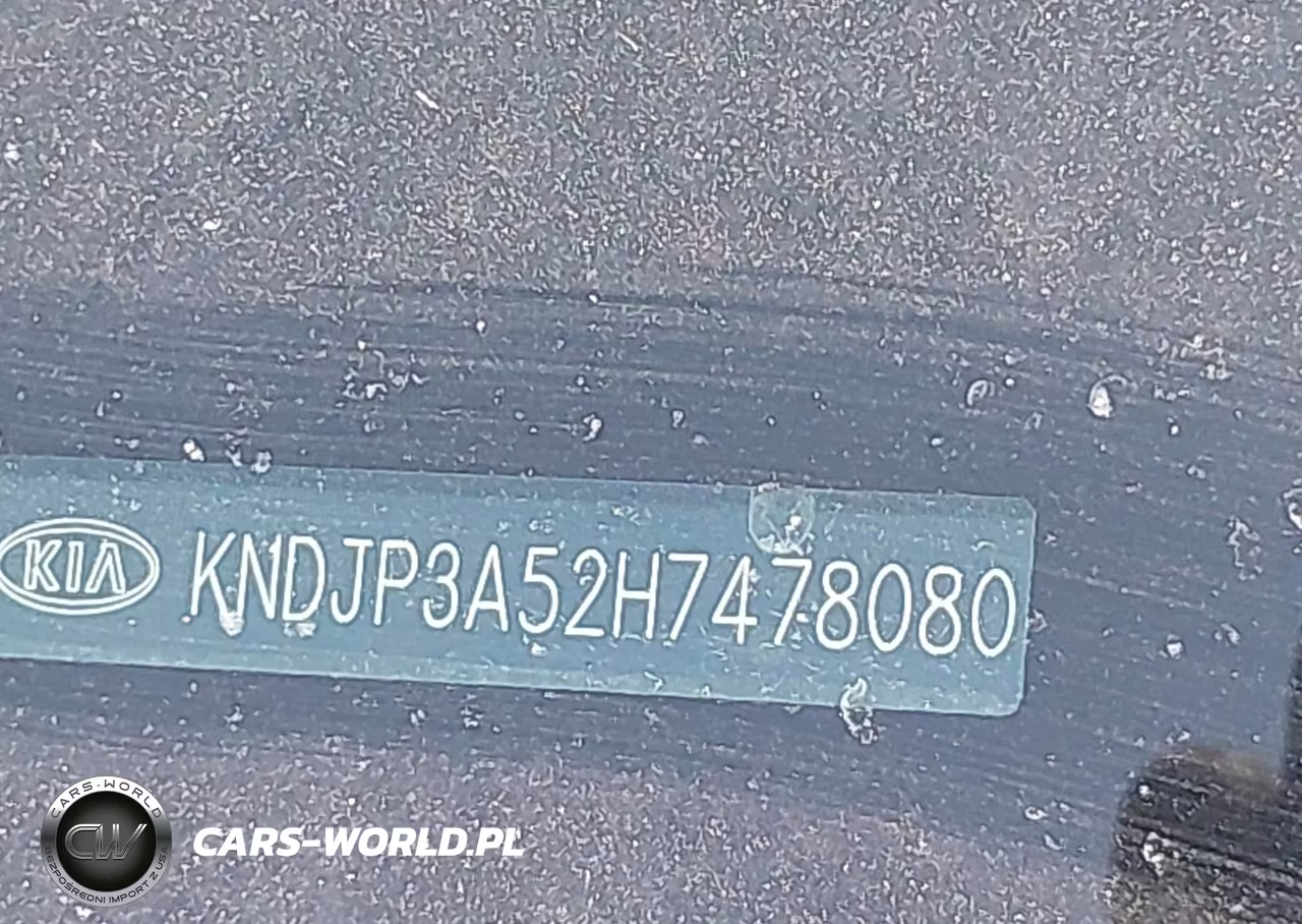 2017 Kia Soul + VIN:KNDJP3A52H7478080 - 18