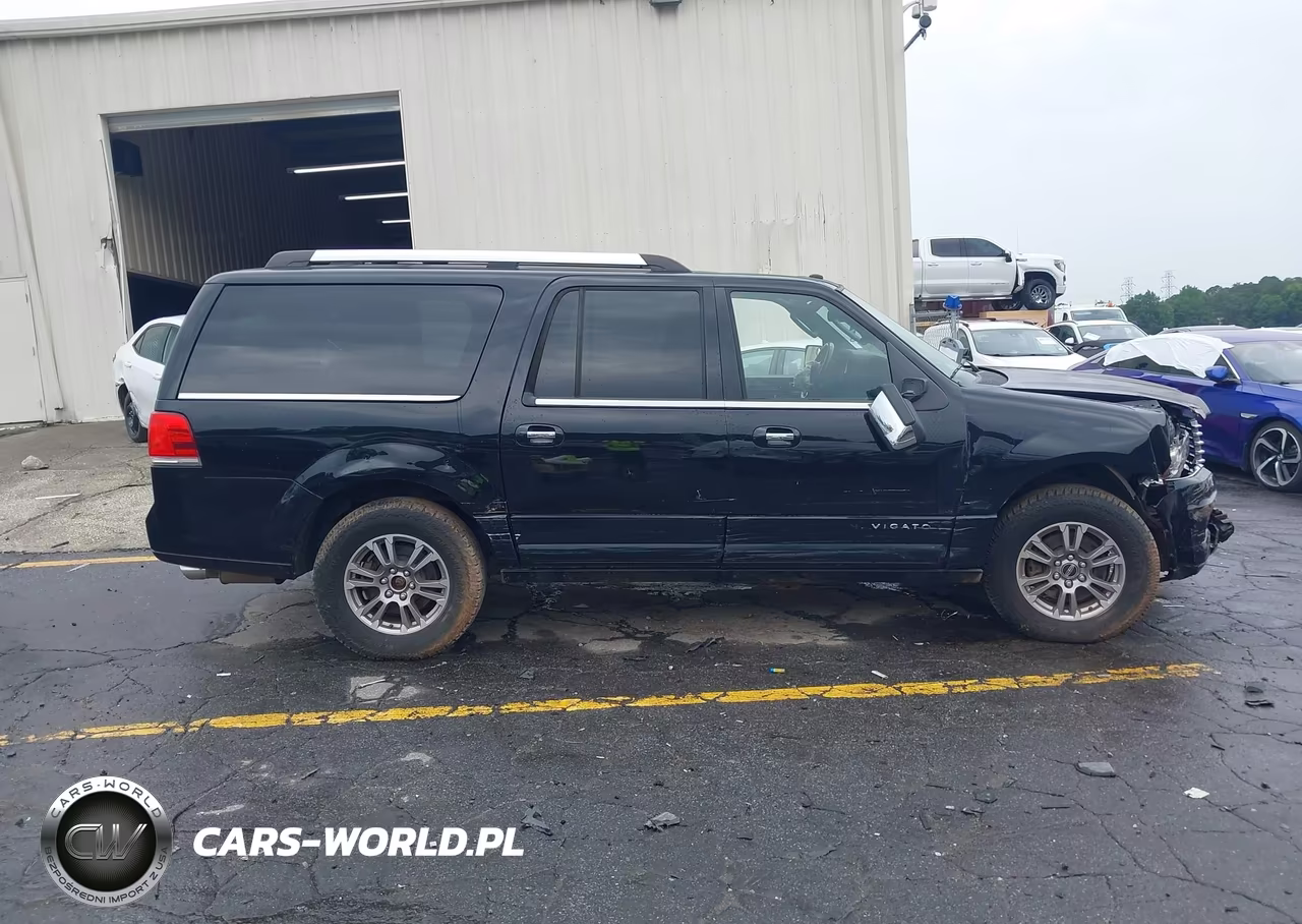 2016 Lincoln Navigator L Select VIN:5LMJJ3JT1GEL02849 - 13