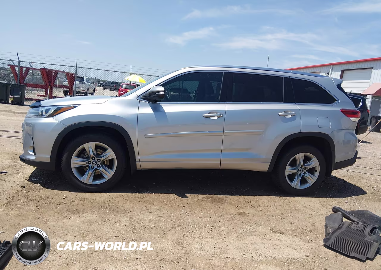 2017 Toyota Highlander Limited VIN:5TDDZRFH4HS397326 - 14