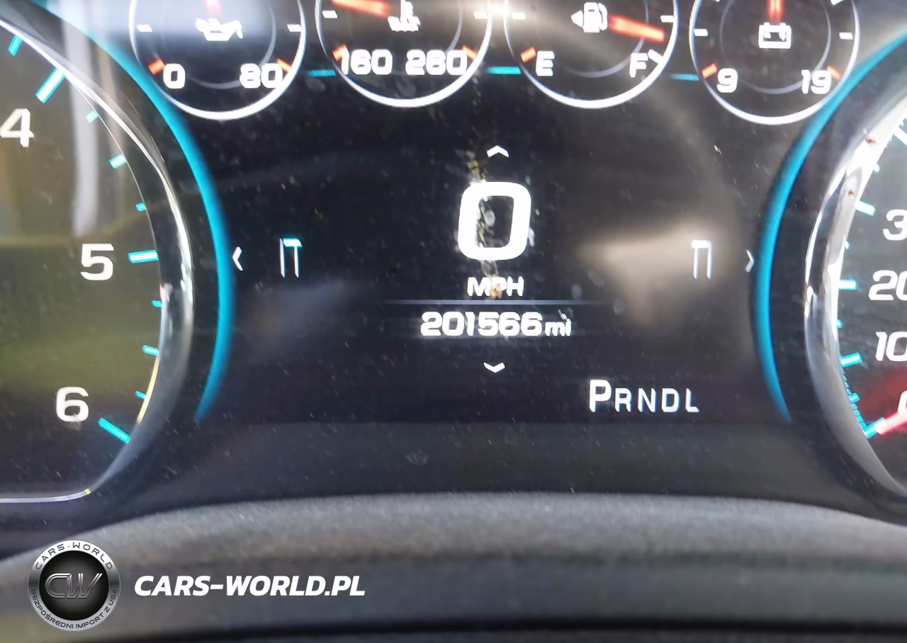 2017 Chevrolet Tahoe Premier VIN:1GNSCCKC5HR344575 - 15