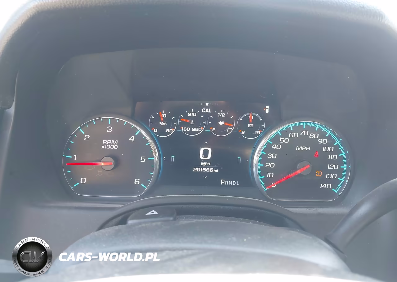 2017 Chevrolet Tahoe Premier VIN:1GNSCCKC5HR344575 - 7