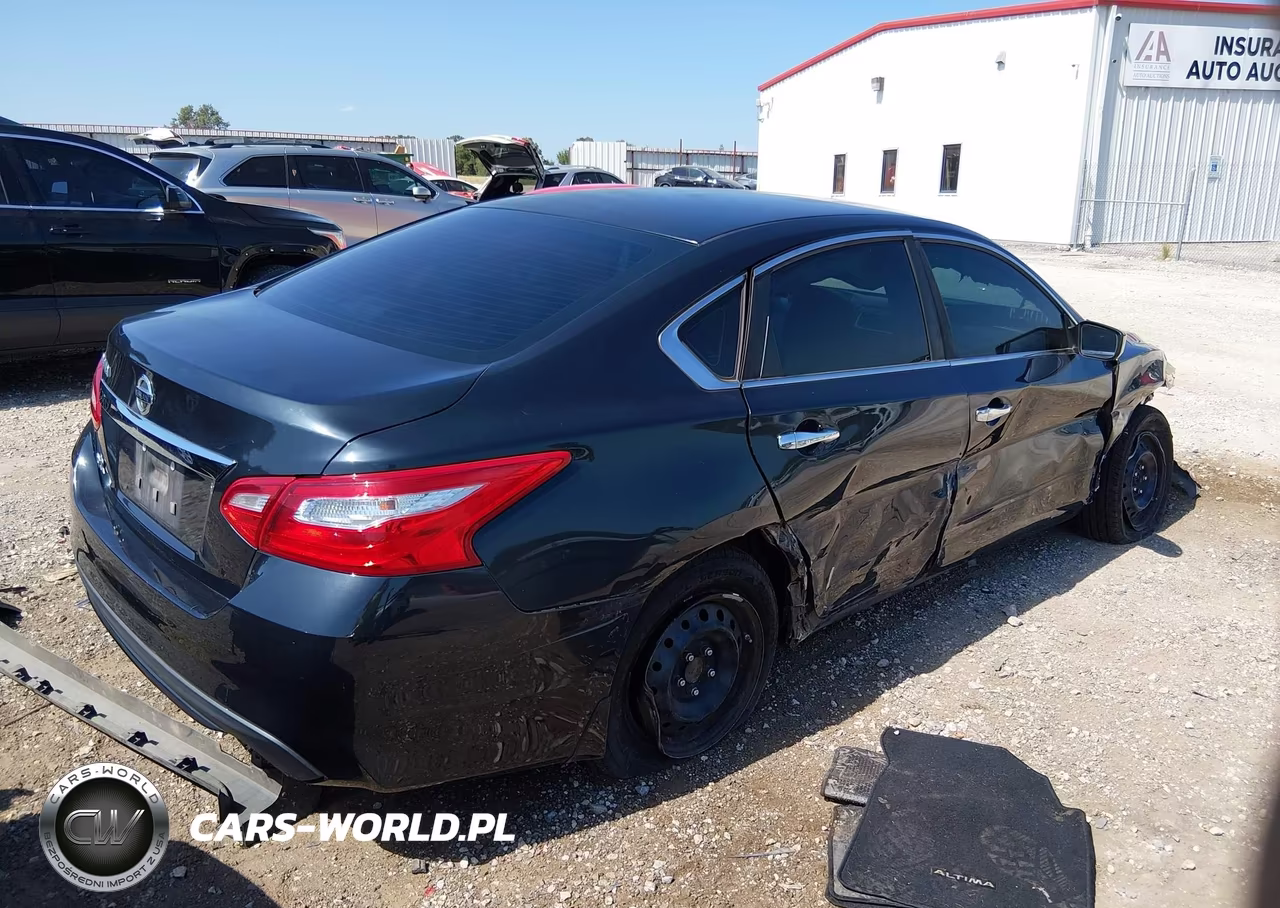 2016 Nissan Altima 2.5 S VIN:1N4AL3AP9GC118572 - 4