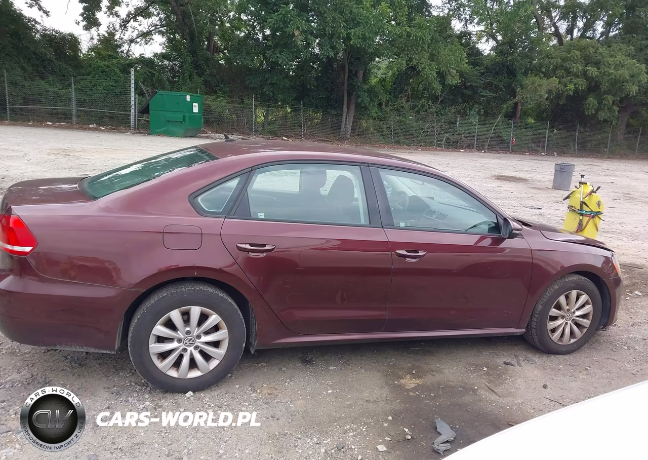 2012 Volkswagen Passat 2.5L S VIN:1VWAH7A33CC048042 - 13