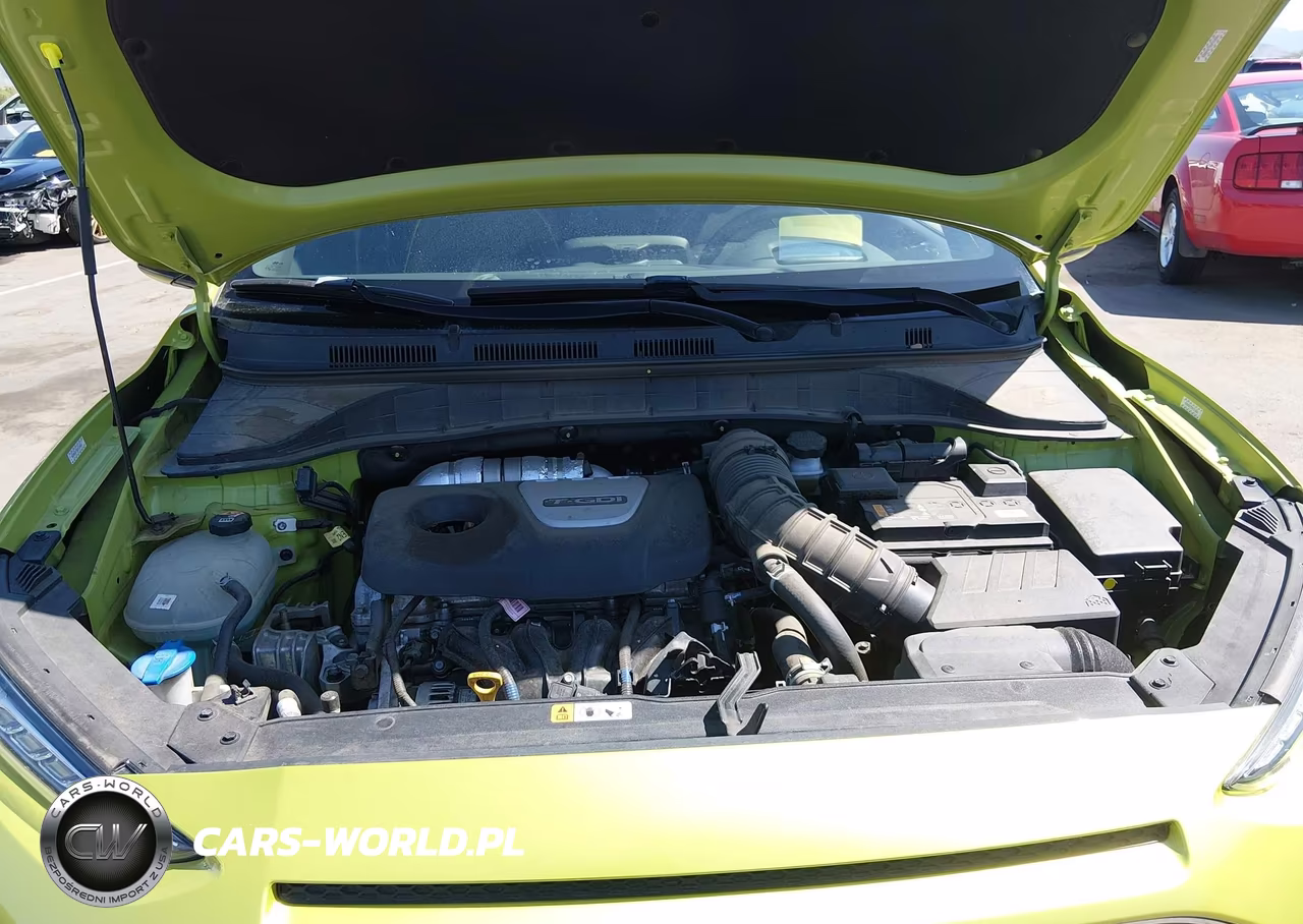 2020 Hyundai Kona Ultimate VIN:KM8K5CA56LU548650 - 10