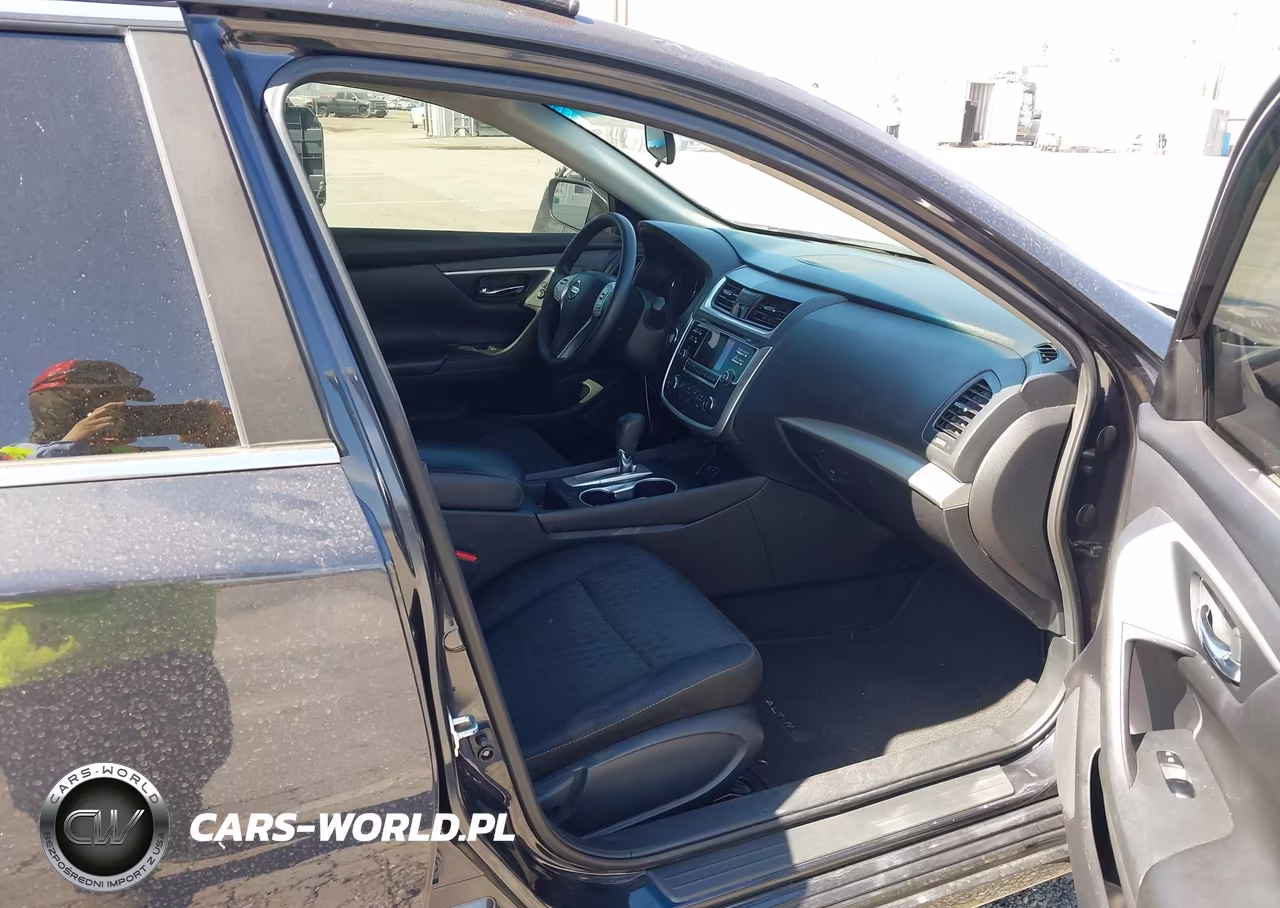 2018 Nissan Altima 2.5 S VIN:1N4AL3AP3JC264022 - 5