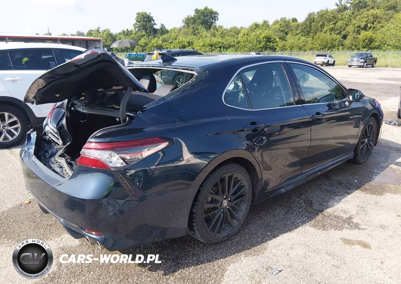 2021 Toyota Camry Xse VIN:4T1K61AK4MU489946 - 4