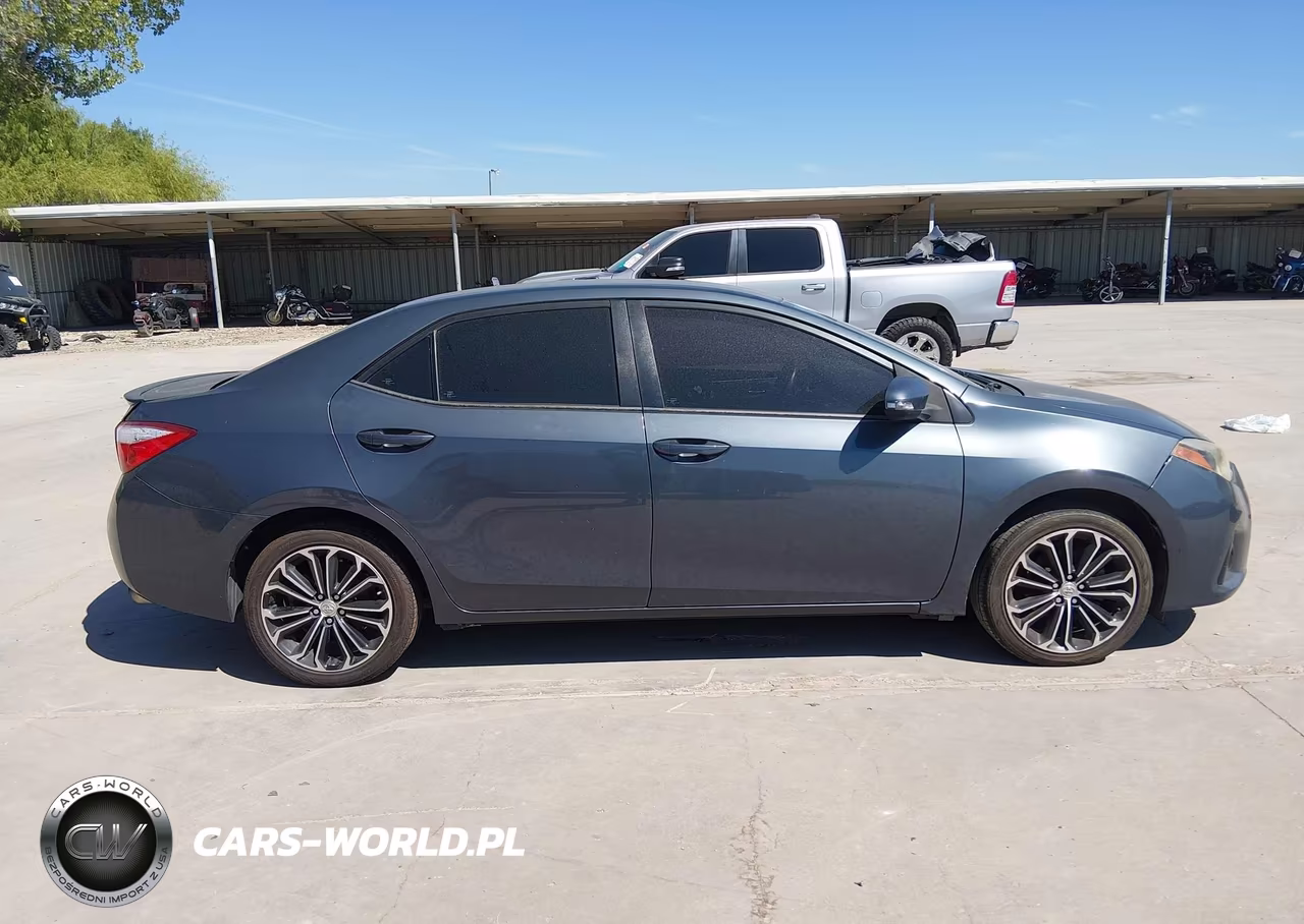2015 Toyota Corolla S Plus VIN:5YFBURHEXFP361672 - 13