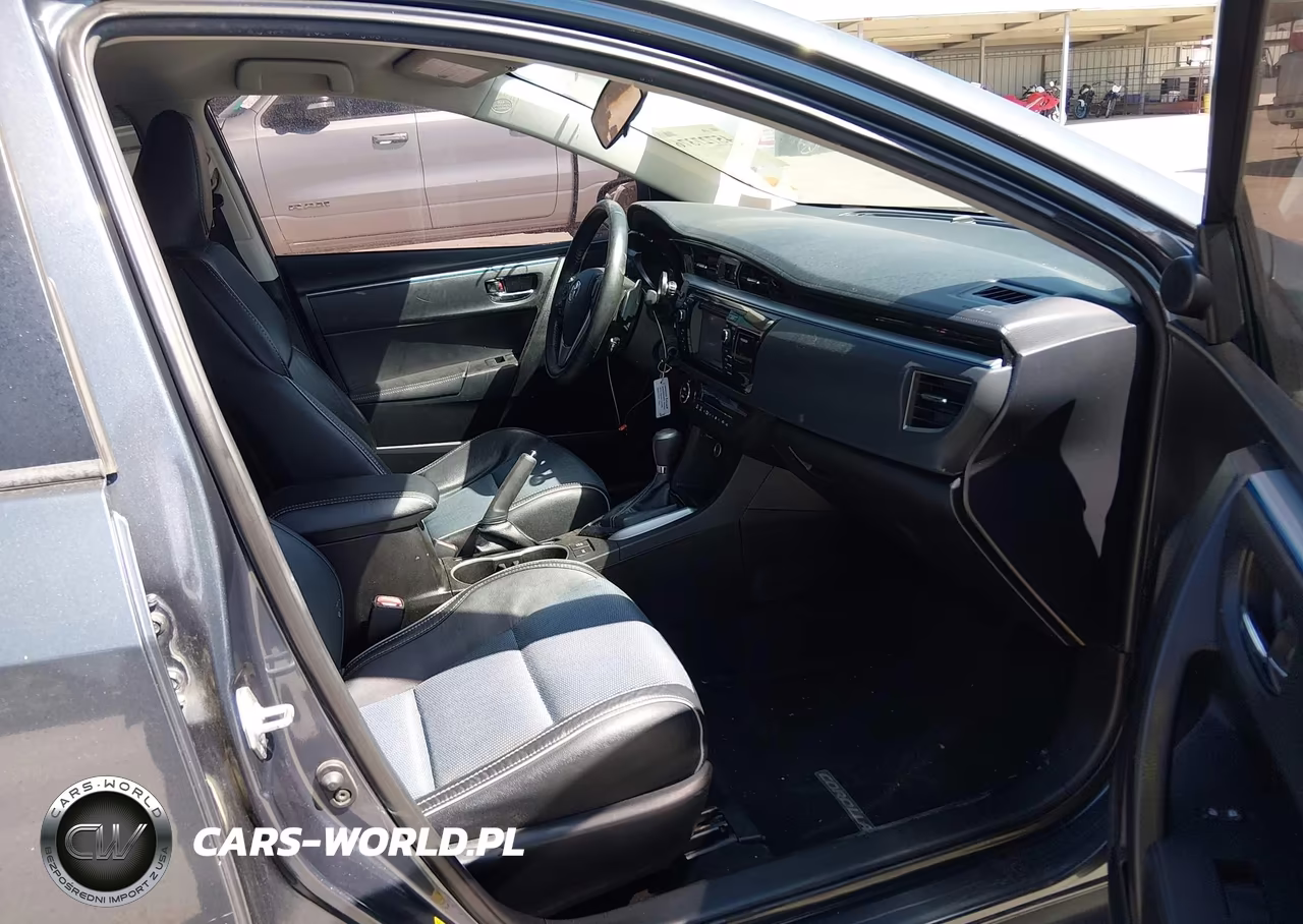 2015 Toyota Corolla S Plus VIN:5YFBURHEXFP361672 - 5