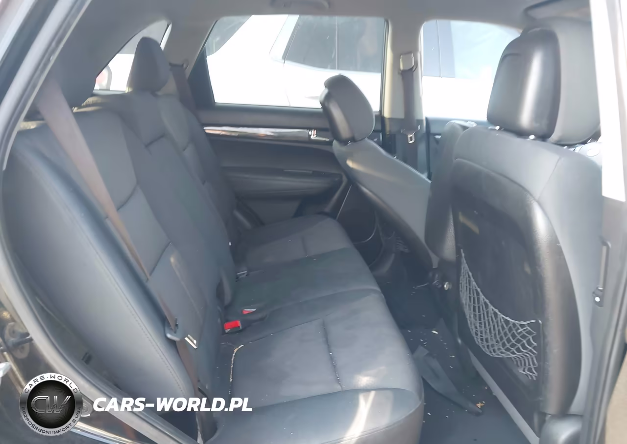 2012 Kia Sorento Lx VIN:5XYKT3A60CG263883 - 8