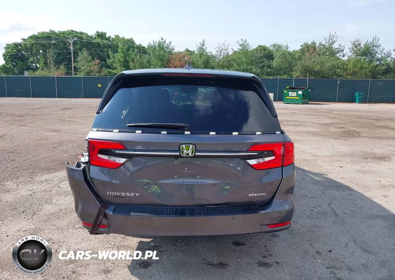 2023 Honda Odyssey Touring VIN:5FNRL6H83PB016815 - 16