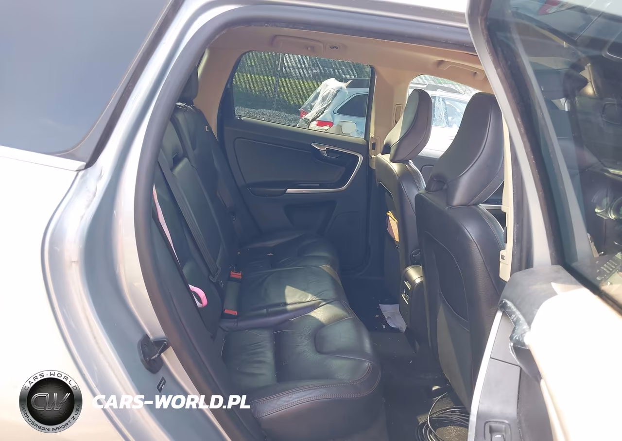 2012 Volvo Xc60 3.2-3.2 Platinum-3.2 Premier-3.2 Premier Plus VIN:YV4940DZ8C2315445 - 8