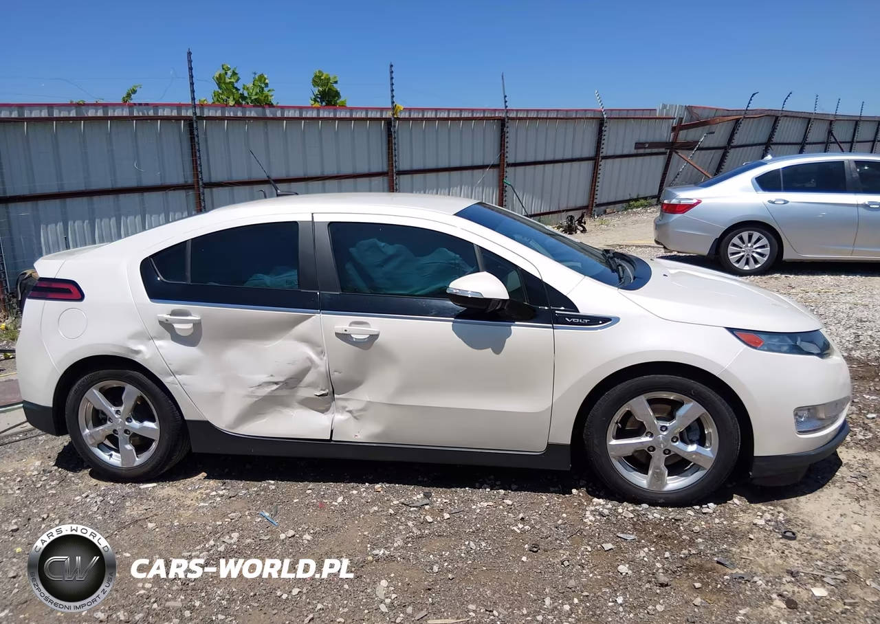 2013 Chevrolet Volt VIN:1G1RD6E4XDU112743 - 13