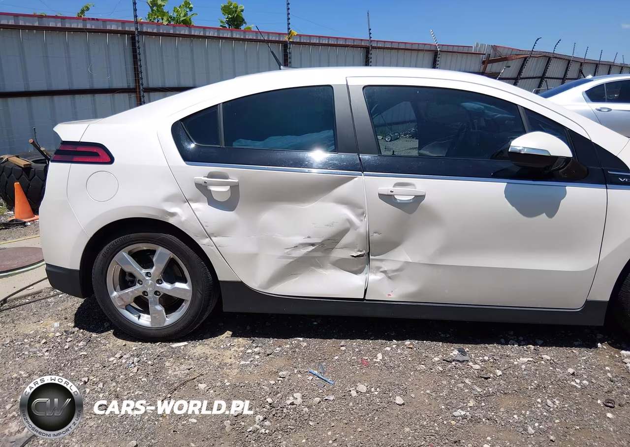 2013 Chevrolet Volt VIN:1G1RD6E4XDU112743 - 6