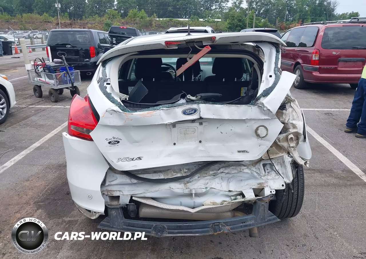 2017 Ford Focus Sel VIN:1FADP3M23HL281916 - 16