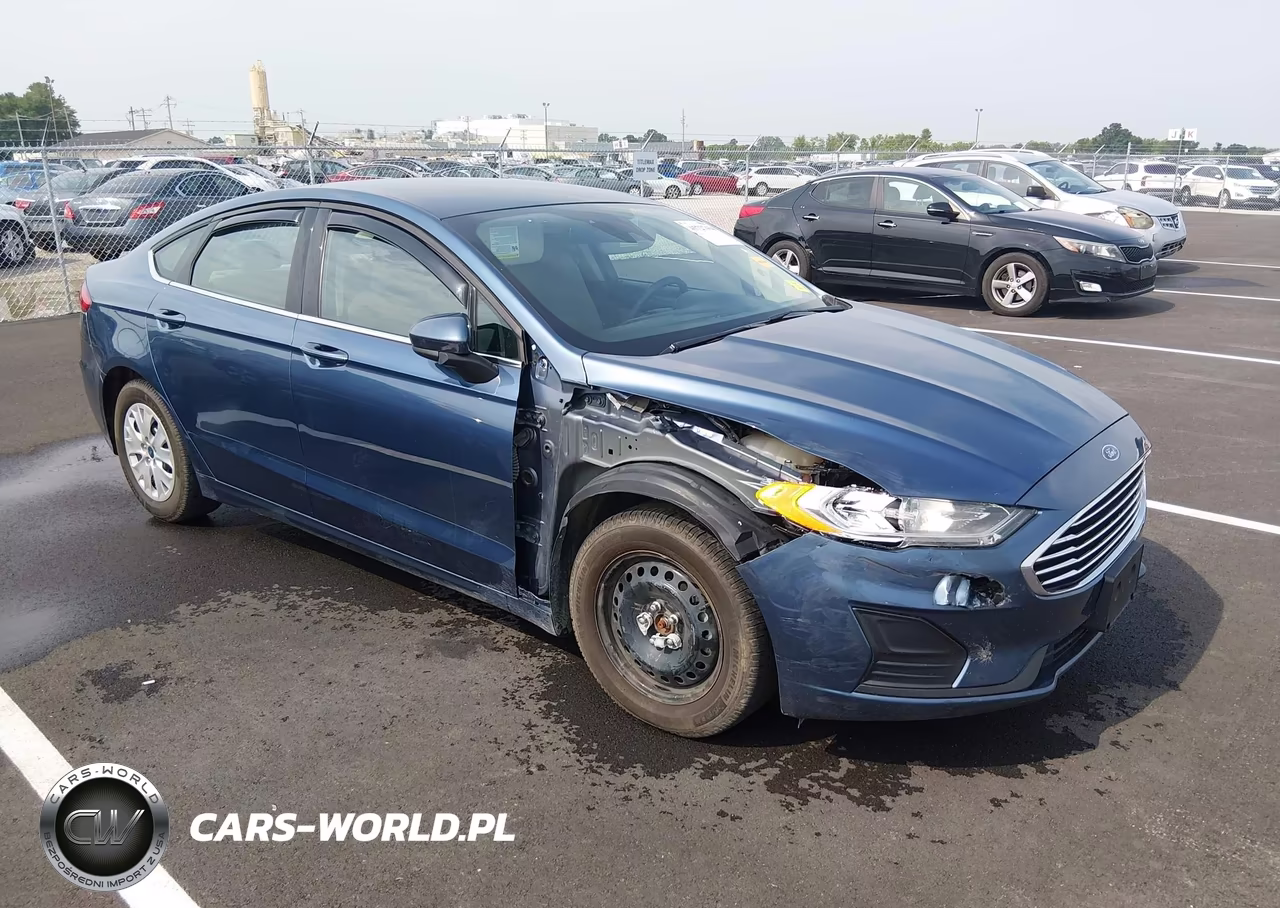 2019 Ford Fusion S – zdjęcie 1 z 15