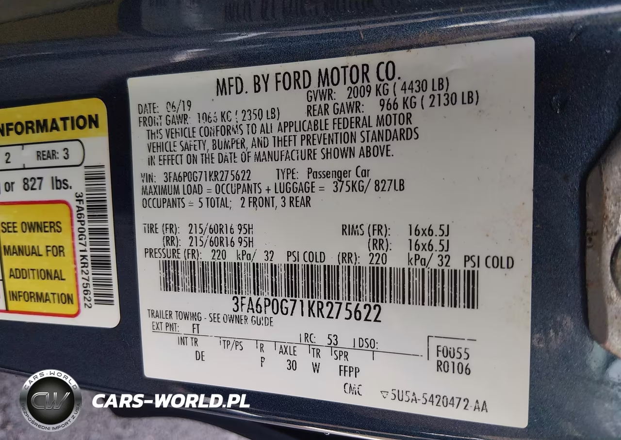 2019 Ford Fusion S VIN:3FA6P0G71KR275622 - 8