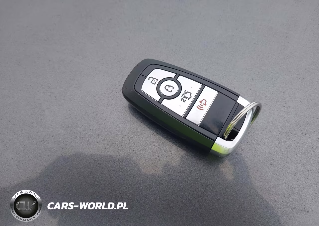 2018 Ford Fusion Hybrid S VIN:3FA6P0UU0JR271604 - 11