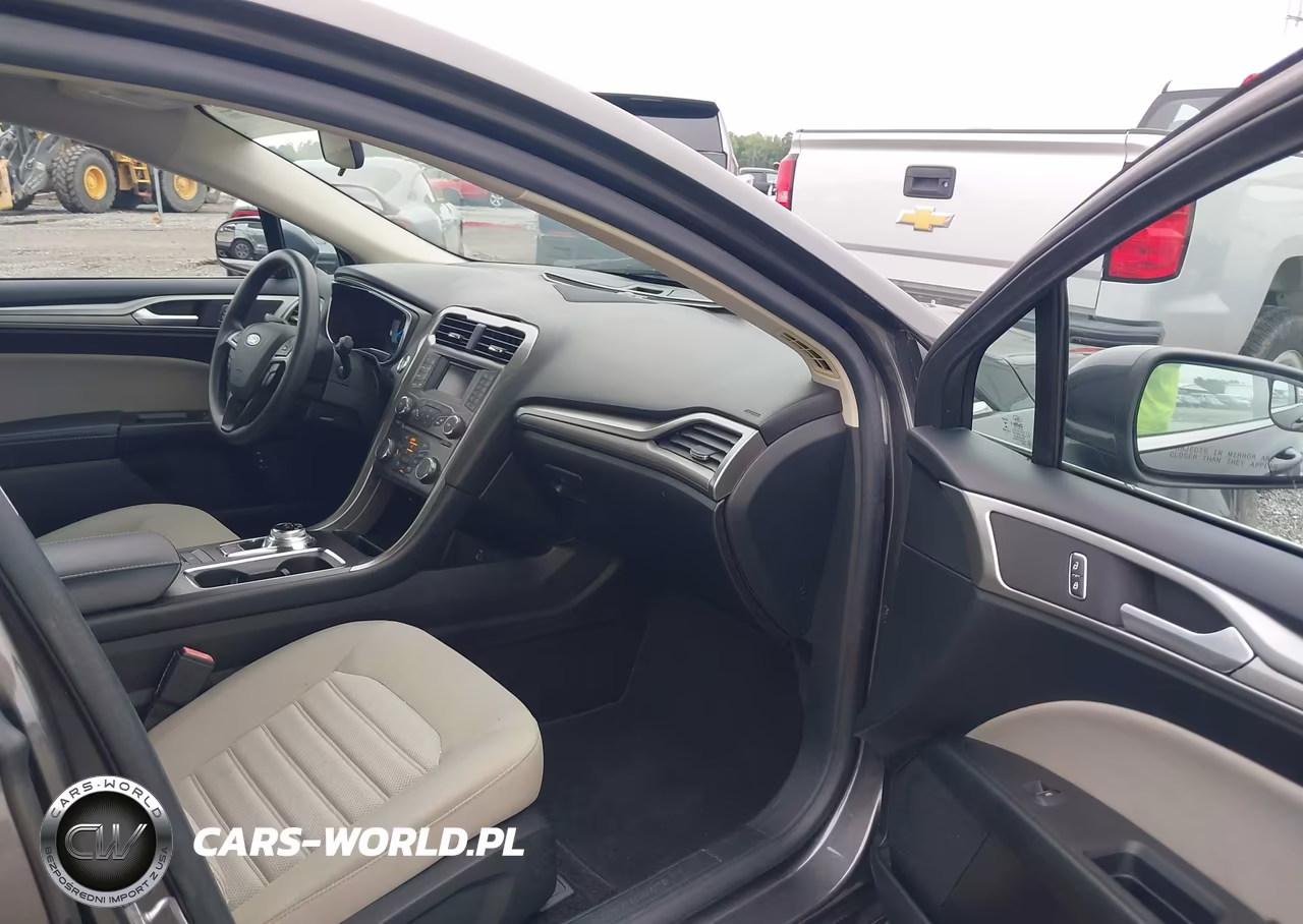 2018 Ford Fusion Hybrid S VIN:3FA6P0UU0JR271604 - 5
