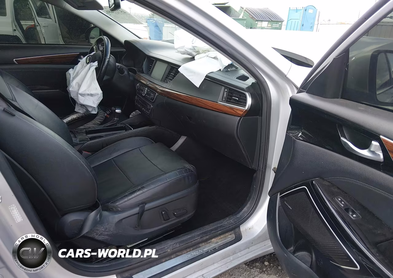2018 Kia Cadenza Premium VIN:KNALC4J12J5105319 - 5