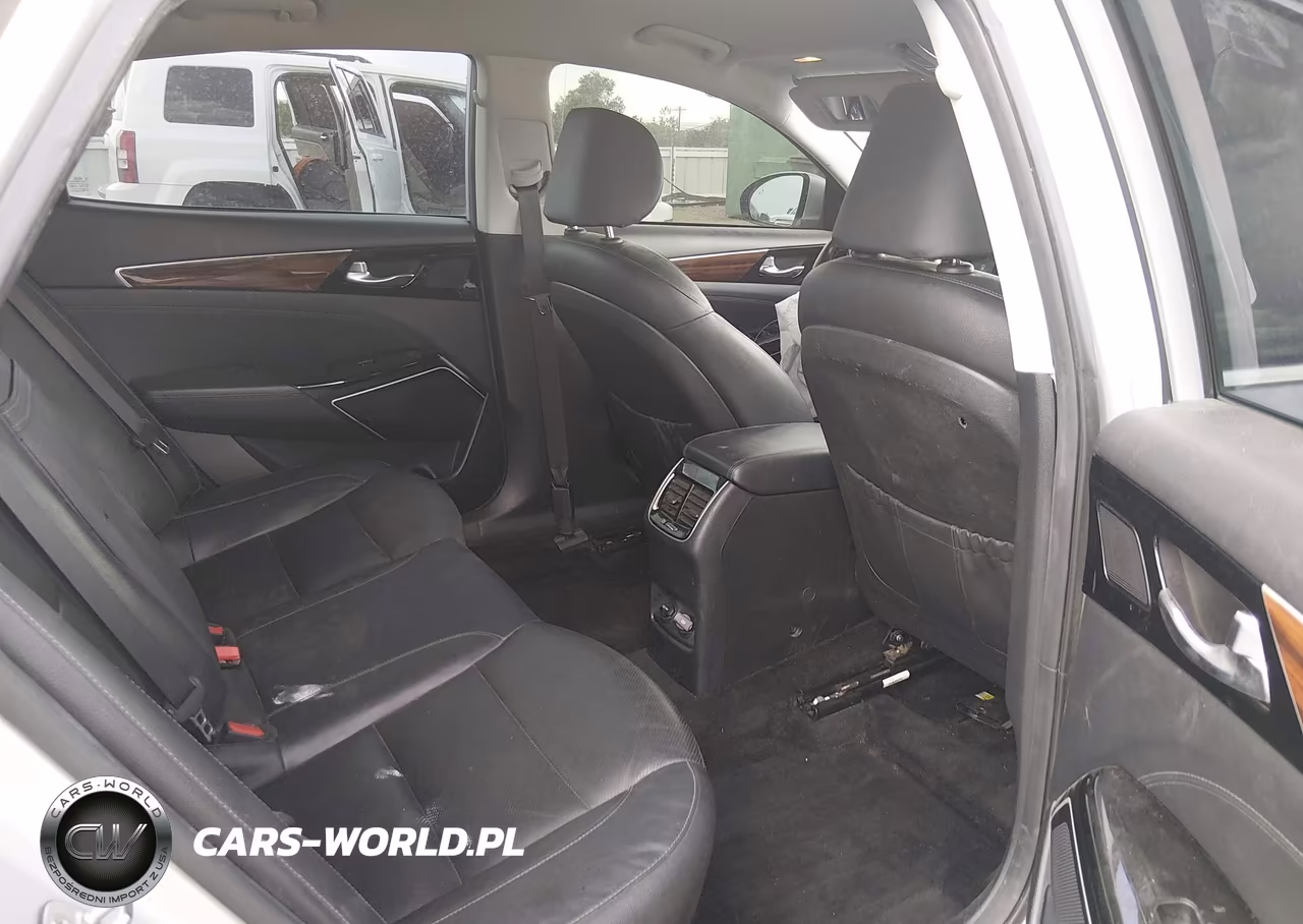 2018 Kia Cadenza Premium VIN:KNALC4J12J5105319 - 8