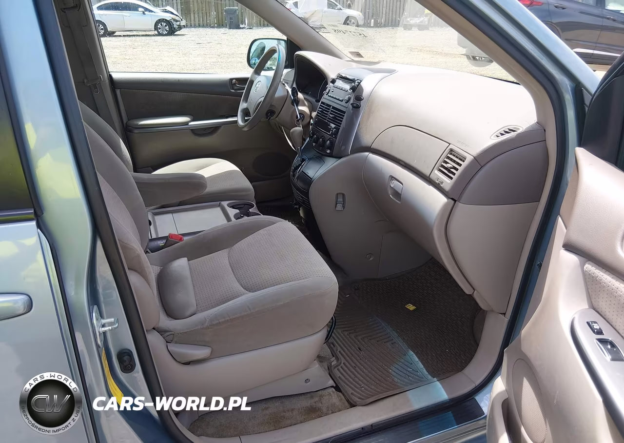2010 Toyota Sienna Le VIN:5TDKK4CC4AS343442 - 5
