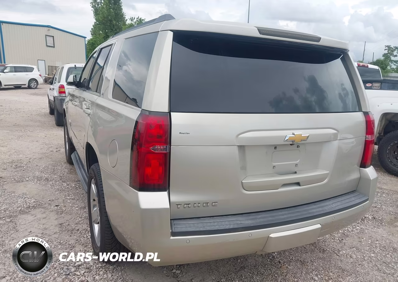 2015 Chevrolet Tahoe Lt VIN:1GNSCBKCXFR722588 - 3