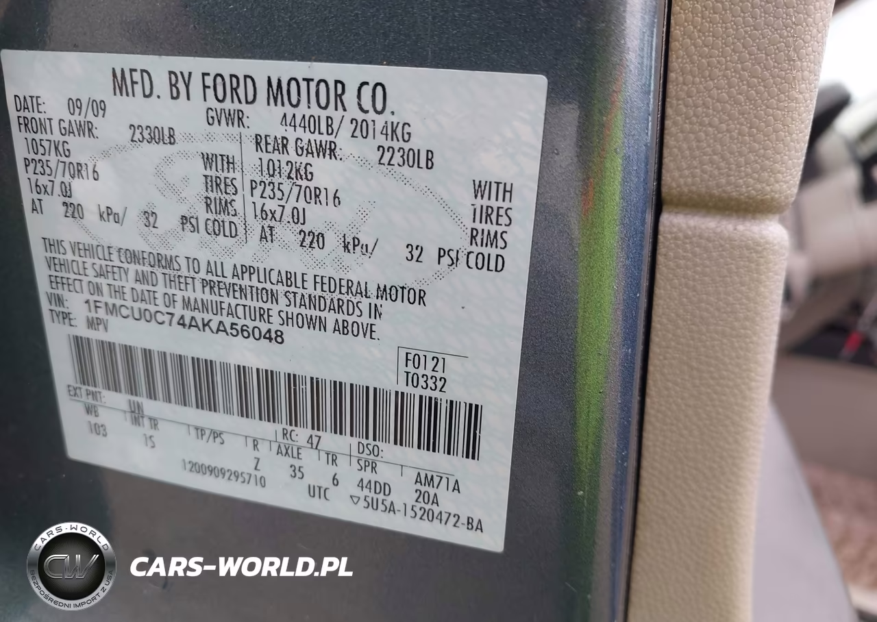 2010 Ford Escape Xls VIN:1FMCU0C74AKA56048 - 9