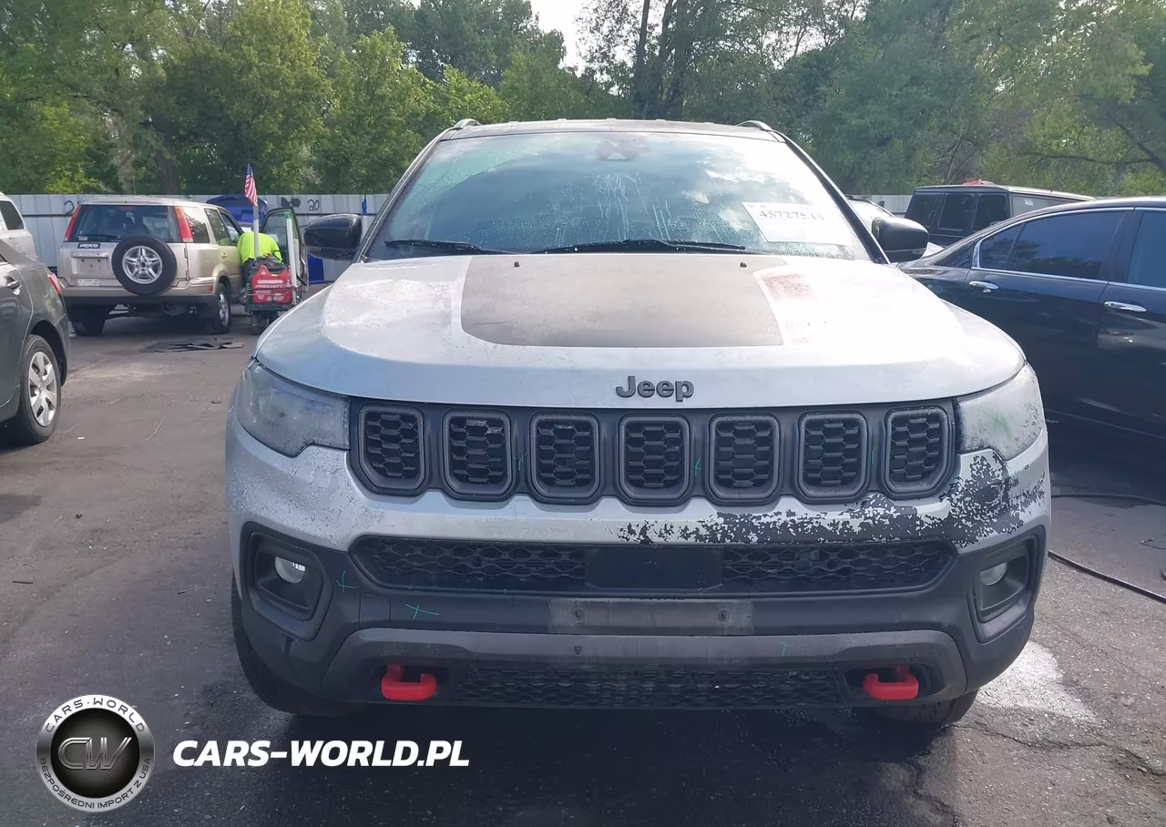 2024 Jeep Compass Trailhawk 4X4 VIN:3C4NJDDN5RT144983 - 12